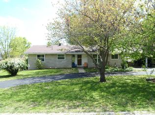 420 W McClernand Ave, Shawneetown, IL 62984