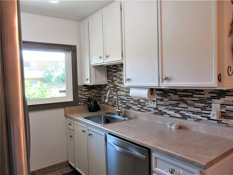 1950 S Palm Canyon Dr #126 — Photo 8