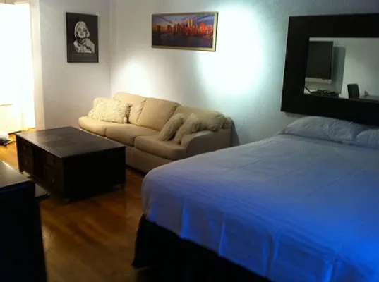 Rented by New York Property Network | media 9