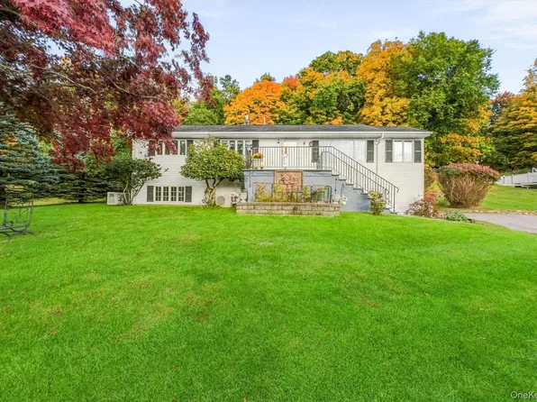 43 Lakeview Road, Carmel, NY 10512