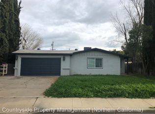 1590 E 26th St, Merced, CA 95340