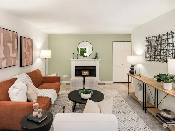 2222 NE 92nd Street #211, Seattle, WA 98115