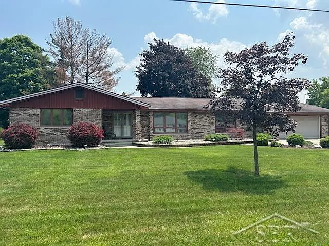 1337 Woodside St photo 1