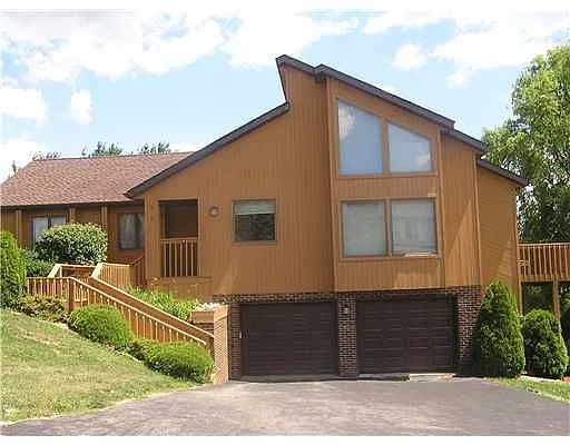 238 Shelby Dr photo 1