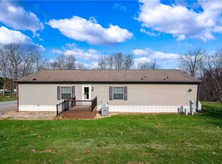605 Amy Ln, Butler, PA 16001
