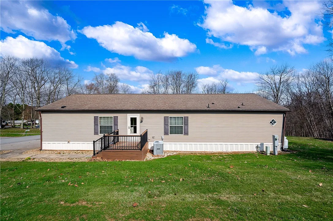 605 Amy Ln photo 1