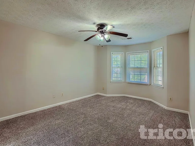 5 Meadow Grn — Photo 12