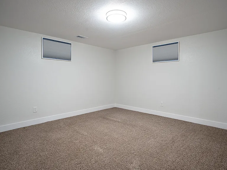 2696 S Norman Ct — Photo 25