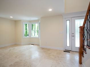 345 Middlesex Ave, Colonia, NJ 07067