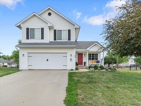 2nd image of 505 Viking Dr