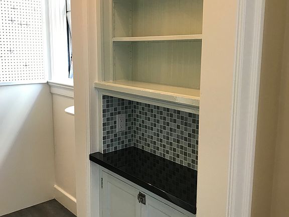 5th image of 800 Bush St APT 501