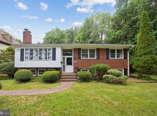 7009 Capitol View Dr, Mc Lean, VA 22101