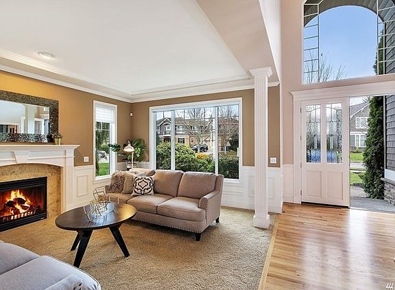 Enter into a stunning 2-story foyer.