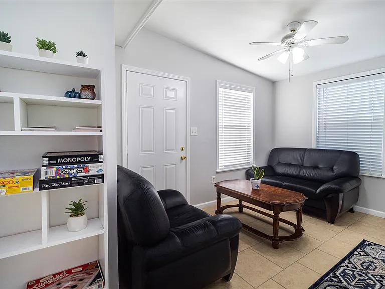 13414 Creek Springs Dr — Photo 24