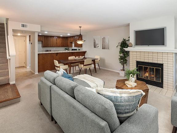 3rd image of 1384 Keenan Way