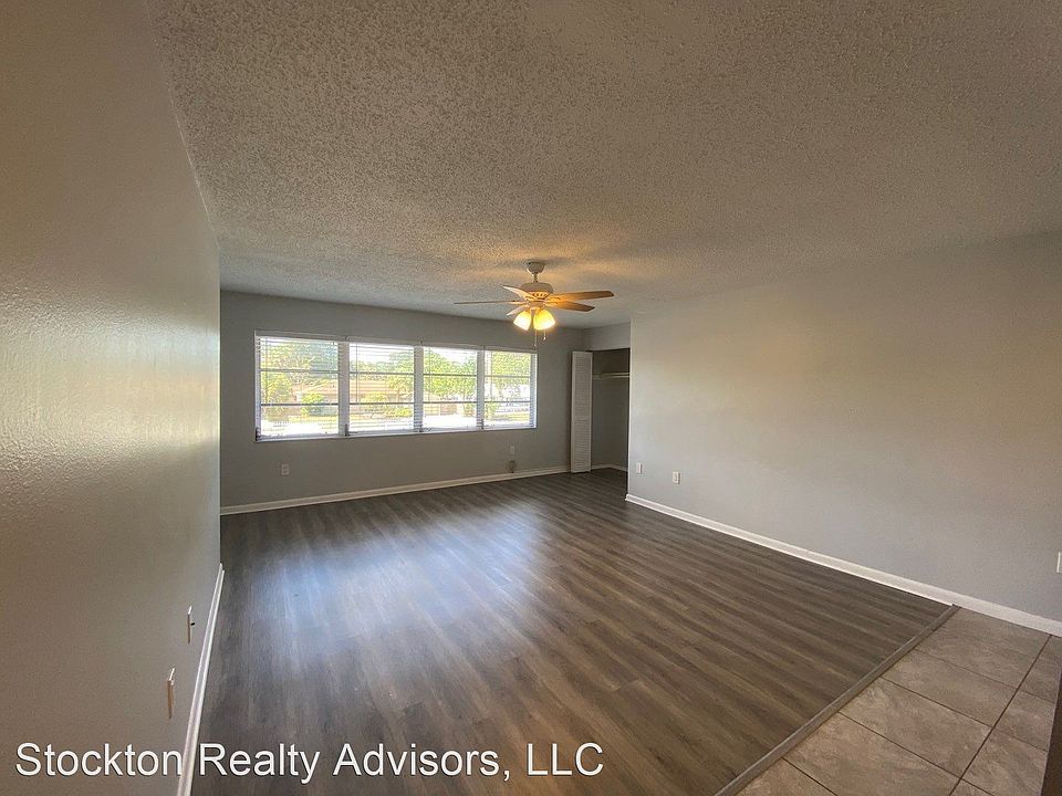 1st image of 2045 Hyde Park St #4516582