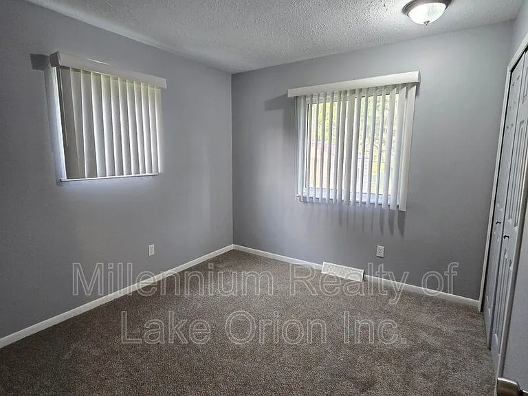 730 Harry Paul Dr — Photo 14