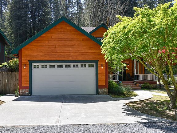 3rd image of 15530 Monte Rosa Avenue