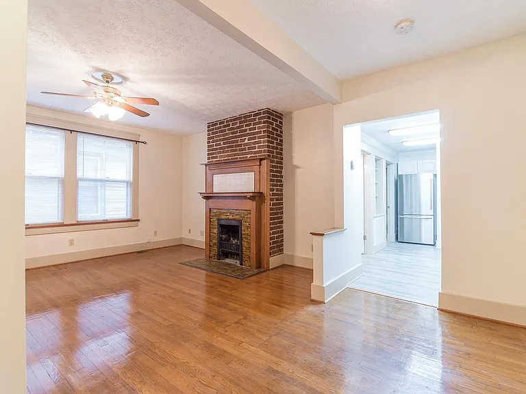 803 Phillips Ave #1 — Photo 1