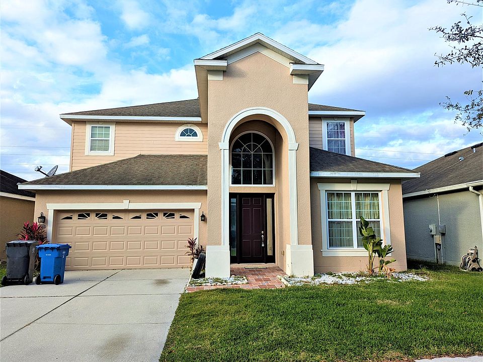 1st image of 7963 Camden Woods Dr