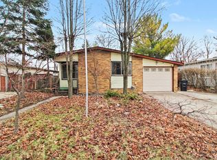 413 Forest St, Westland, MI 48186