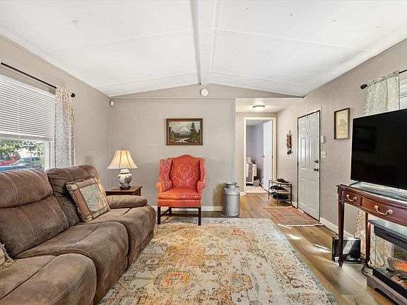5th image of 2201 N Craig Rd Lot 252
