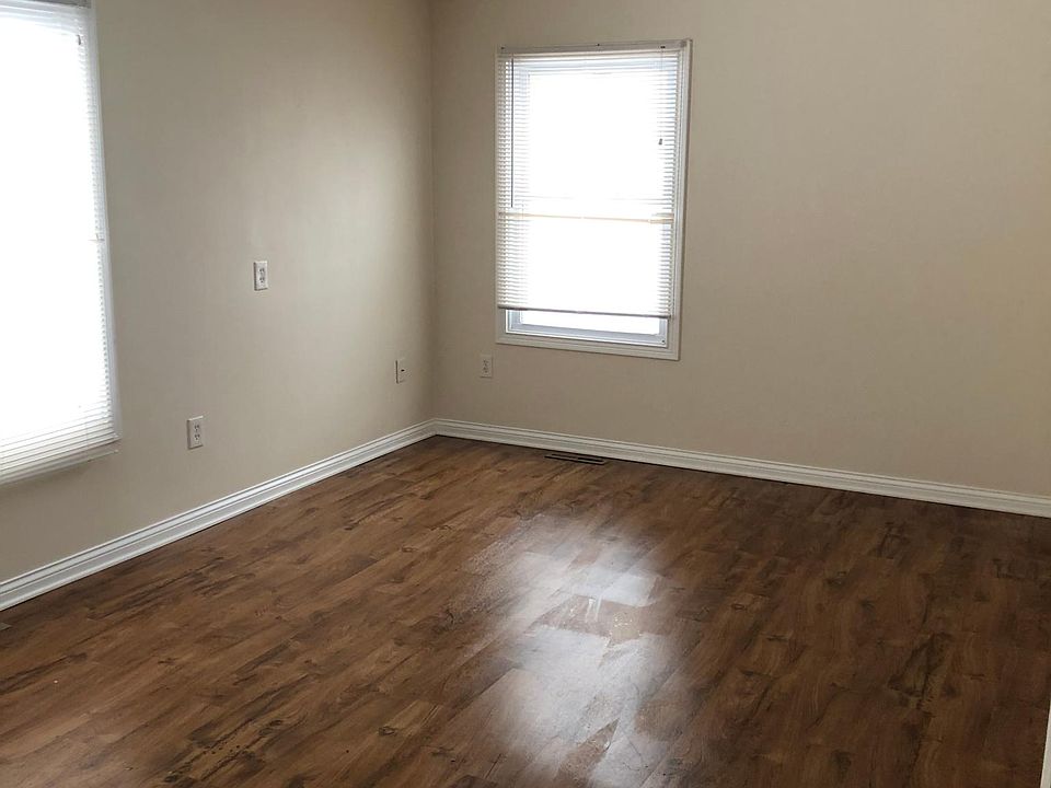 2nd image of 615 Schuring Rd APT C