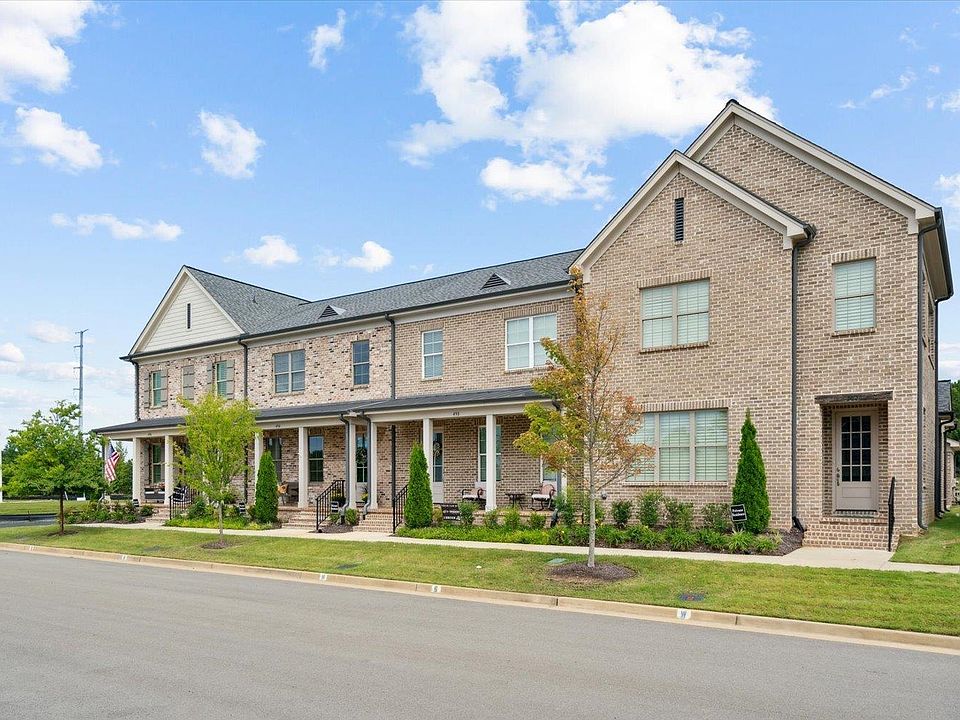 1st image of 494 Ashburn Dr