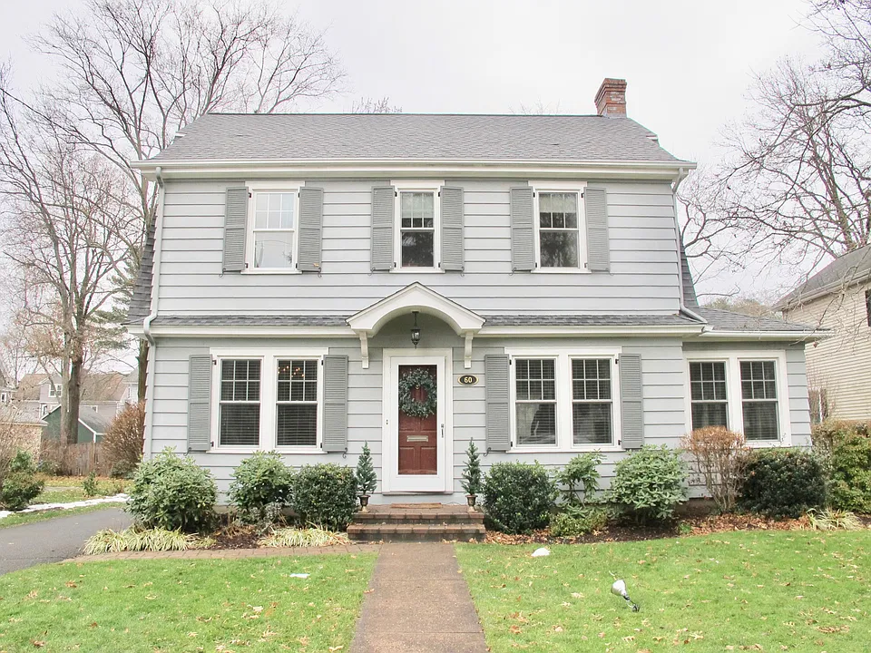 60 Brunswick Ave
