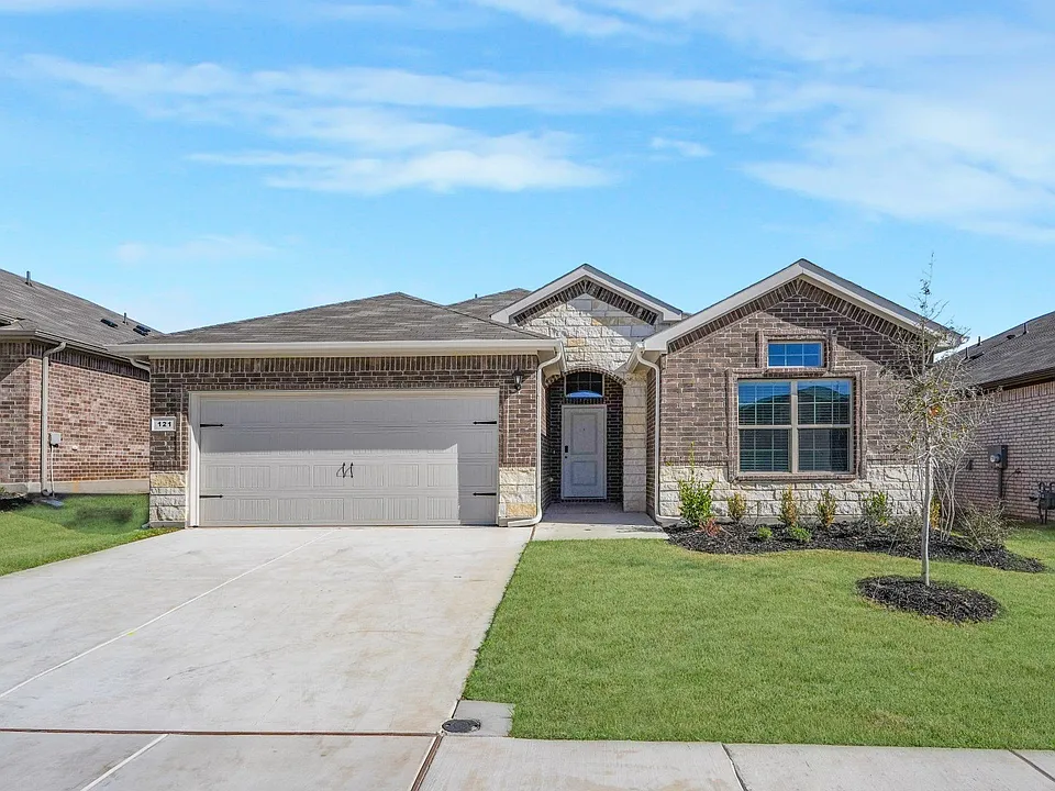 121 Daffodil Ln