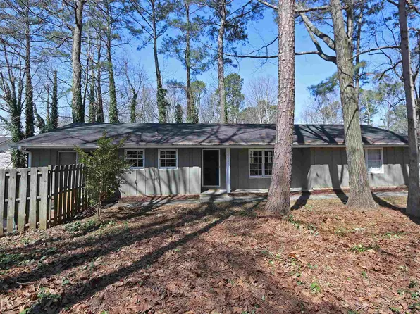 1117 Mandalay Ct, Lilburn, GA 30047
