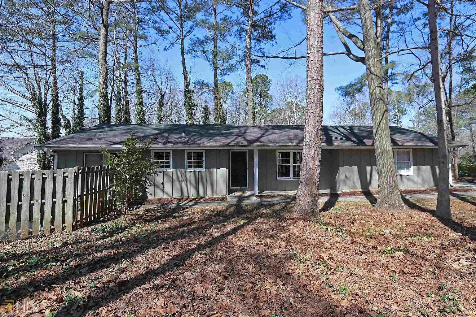 1117 Mandalay Ct photo 1
