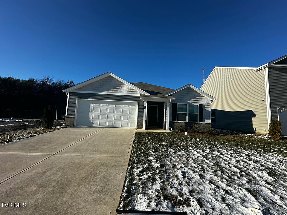 1st image of 137 Crawford Cir