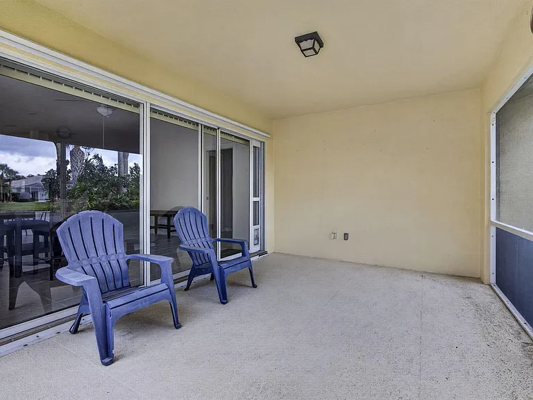 8154 Montserrat Pl — Photo 38