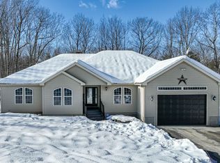 8 Homeward Way, Gray, ME 04039