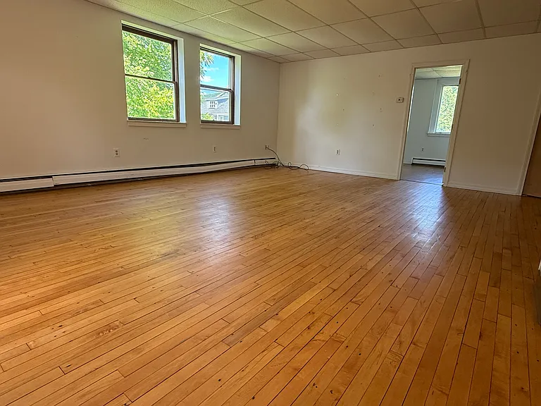 55 Crystal St #7 — Photo 3