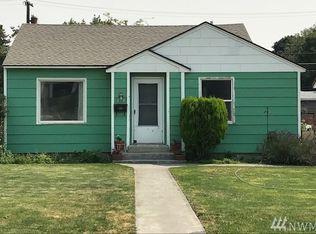 236 F St SW, Ephrata, WA 98823