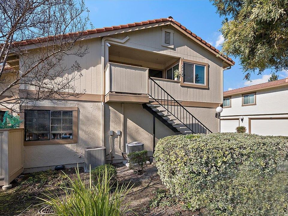 1st image of 5395 Colony Green Dr