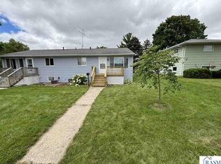 920 10th Ave N, Saint James, MN 56081