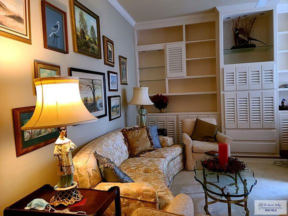 4th image of 817 Parkview Cir