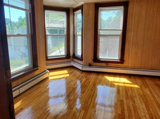 4 Elm St #301, Lancaster, NH 03584