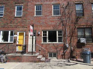 1009 Mountain St, Philadelphia, PA 19148