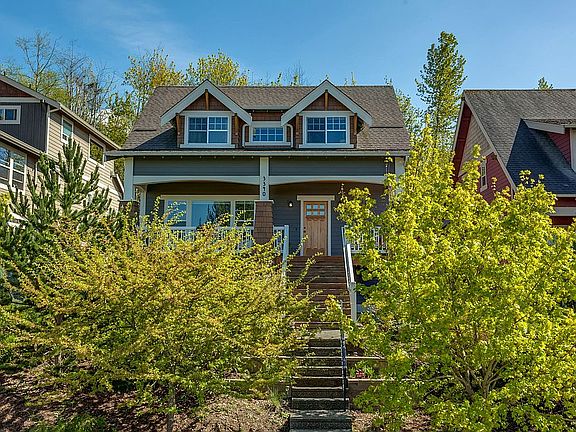 2nd image of 3340 Sussex Dr