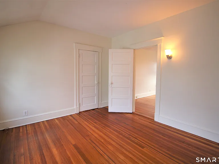 19 Nesbit Ave #3 — Photo 8
