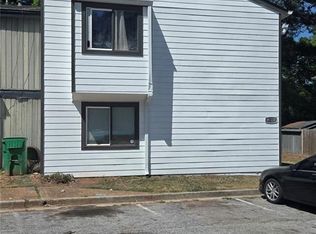 6022 Regent Mnr, Lithonia, GA 30058