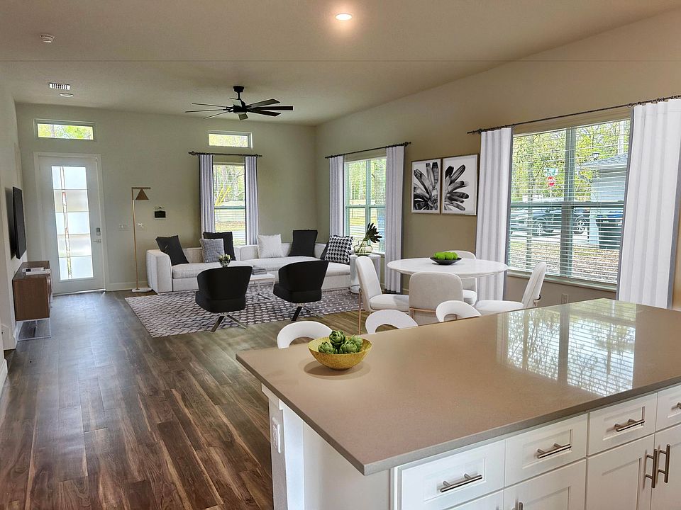 1st image of 1453 Linda Bryant Way