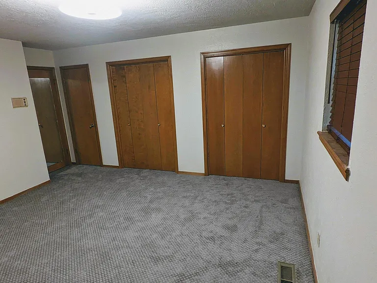 2657 Chateau Dr — Photo 37