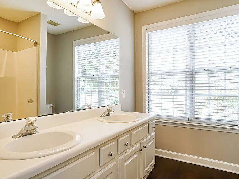 102 Westwood Pl — Photo 12