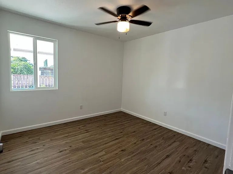 28549 Avenue 13 1/4 — Photo 10