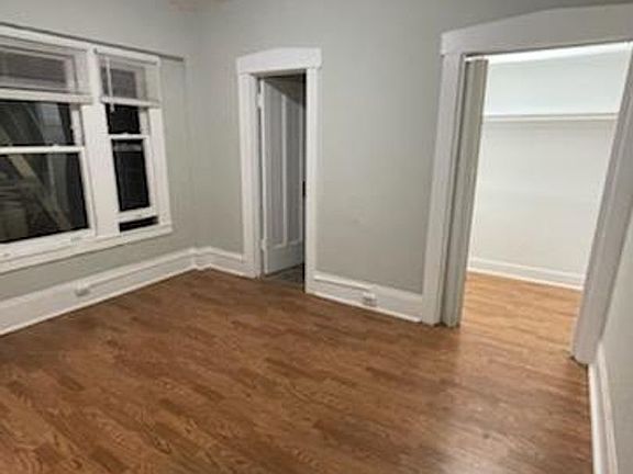2nd image of 370 Ellis St #11